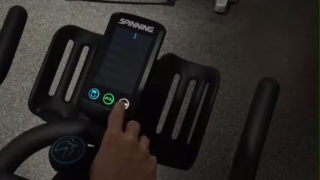 Настройка дисплея | Precor Spinner® Chrono™ Power смотреть онлайн