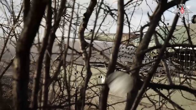 Боевая работа экипажей танков Т-90М «Прорыв»