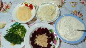 Рулет из лаваша со свеклой