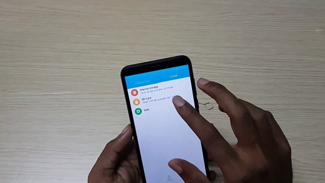 Honor 7A/7C : How to insert Dual SIM & MicroSD card