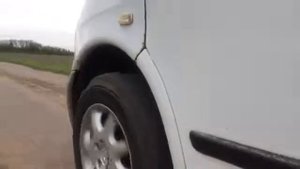 Работа передней пневмоподвески в ходу на MERCEDES VITO 638 кузов