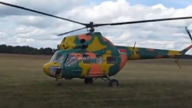 Посадка Ми-2 (Mi-2) смотреть онлайн