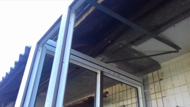 Балкон в Хрущевке. Вынос по плите. Новые перилла. смотреть онлайн