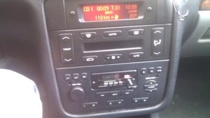 Peugeot 406 (рестайлинг). Апгрейд кассетной магнитолы Clarion.
