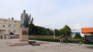 Снос памятника Ленина в Бериславе 25.06.2015