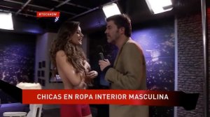 Flavia Fucenecco en ropa interior masculina