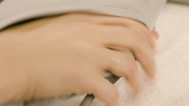 Filter cleaning for your Dyson Supersonic™ hair dryer Professional edition. смотреть онлайн