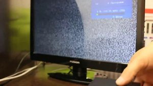 Подключение приставки DVB-T2 со встроенным ВЧ (RF) модулятором через антенный вход телевизора.