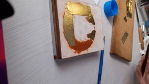 Как создаётся рукописная икона . Золочение сусальным золотом .