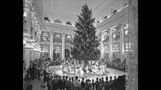 Светлый праздник к нам пришёл смотреть онлайн