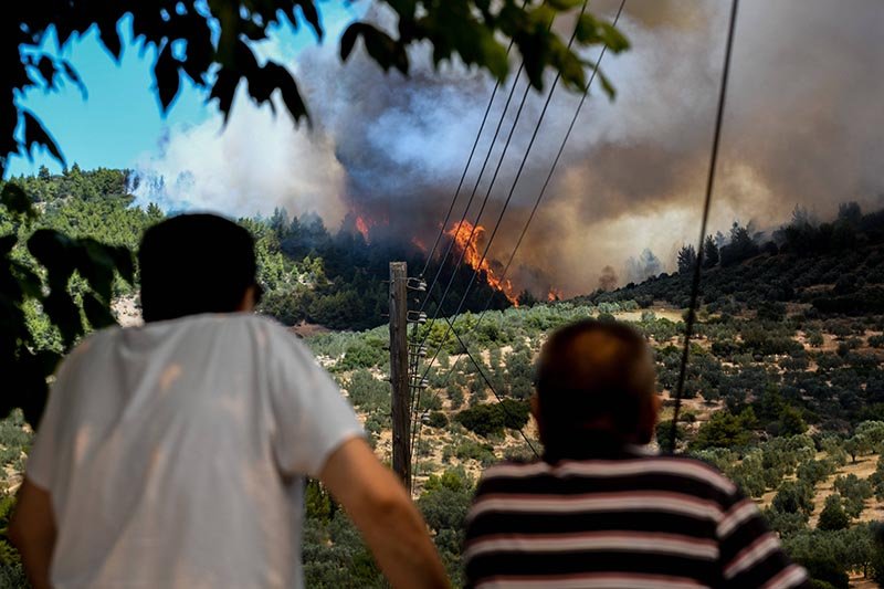Греческие власти не могут без помощи справиться с природными пожарами / События на ТВЦ