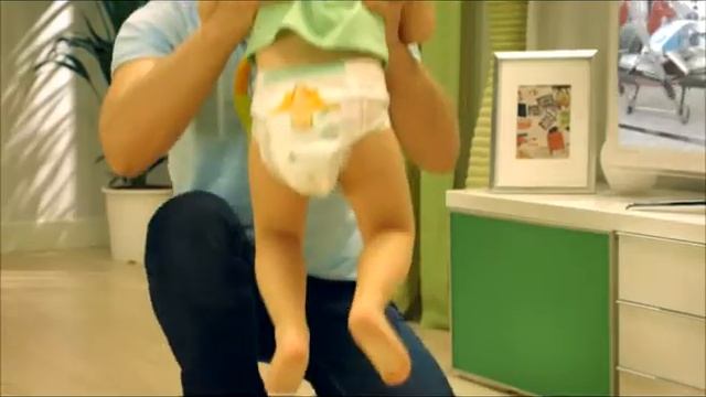 Huggies_pit_Stop.mpg смотреть онлайн