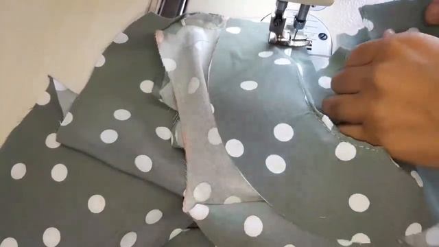 Шитье шикарного платья очень простым способом.Куйлак тикиш. смотреть онлайн