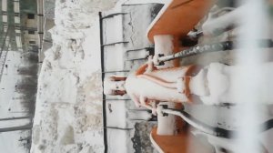 Фронтальный погрузчик Хендай SL735. ЧИСТКА СНЕГА. 04.02.21.