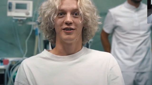 ПАРАДЕЕВИЧ СМОТРИТ НА СЕБЯ ПЯНОГО И УГАРАЕТ смотреть онлайн