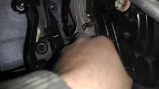 как поменять масло и фильтра на Ниссан Кашкай (J10) / oil change and all filters Nissan Qashqai(J10 смотреть онлайн