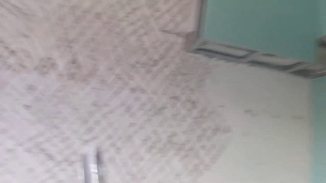 Подготовка известковой стены насечками и грунтовкой под штукатурку листами ГКЛВ смотреть онлайн