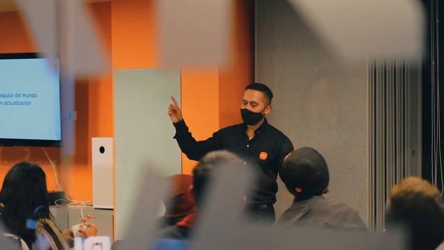 Lanzamiento Mi Smart Band 7 junto a la Xiaomi Community смотреть онлайн