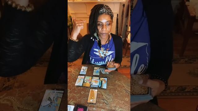 Weekend Steamer tarot and oracle 10/2/20-10/4/20 ✨All signs✨Royals✨Empress standing in power
