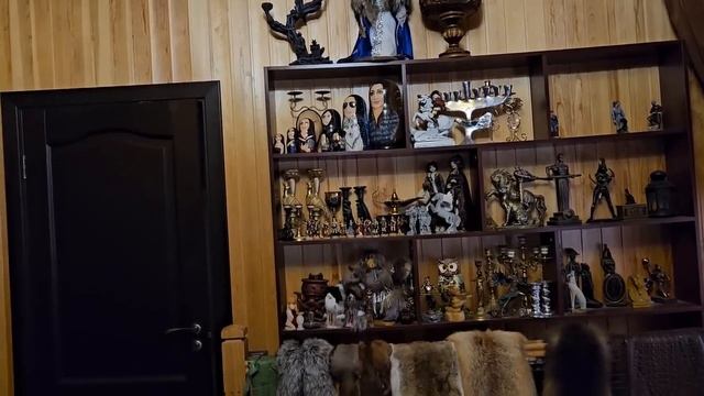 ДОМАШНЯЯ ОБСТАНОВКА… ВЕДЬМИНА ИЗБА...ИНГА ХОСРОЕВА...