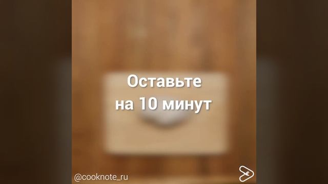 Салат с курицей, яйцом, сыром и кукурузой смотреть онлайн