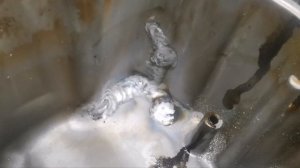 Ремонт пробитого поддона Volkswagen Golf