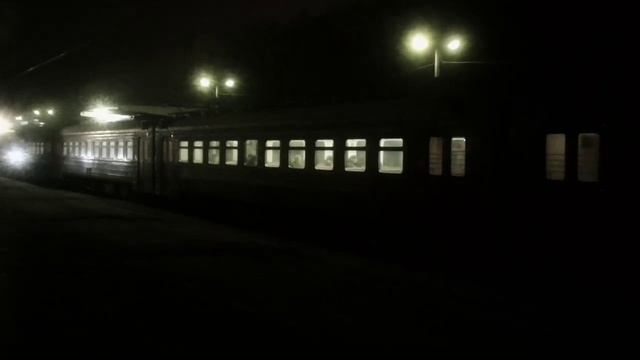 Перроны - дворовая песня нашей юности.
