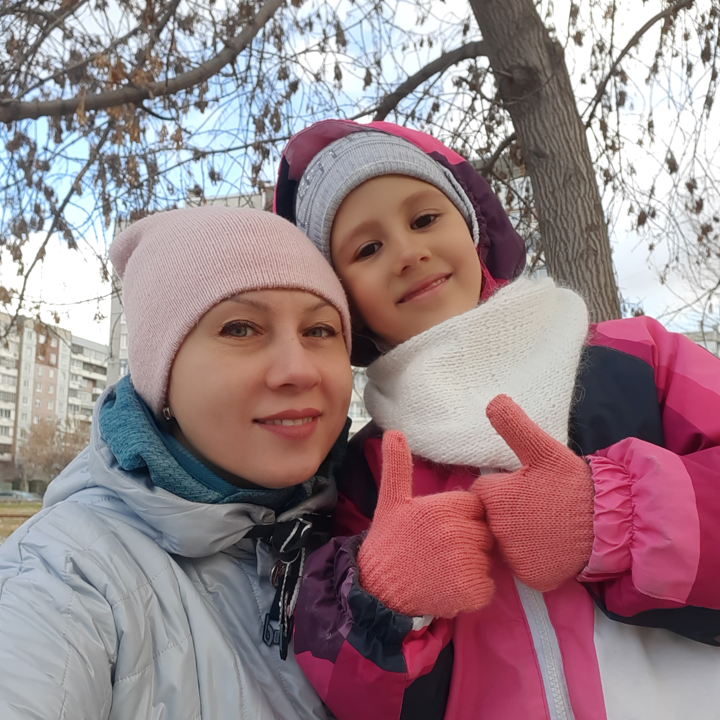 Радость от первого снега в Красноярске