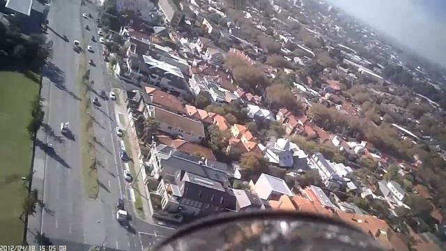 AXN Floater-Jet Motor Mount Breaks Loose Over St Kilda