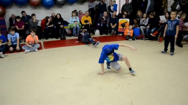 Брейк данс Добро Батл #6 | Sky Force (314) vs Energy (ДОБРО) смотреть онлайн