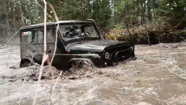 TURDUR32. А он УАЗ целует!Брянский лес. смотреть онлайн