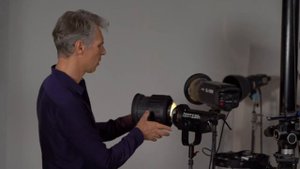 Fresnel Lens VS Honeycomb grid: Everything you need to know about Aputure 2X