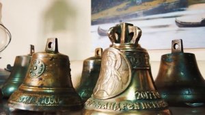 Зачем звонит колокол?