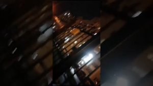 Неадекватное поведение охранника  школы №211 города Новосибирска к сотрудникам клининга