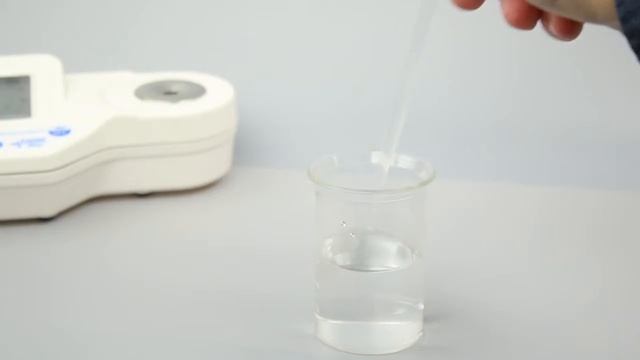 портативный цифровой рефрактометр HANNA смотреть онлайн