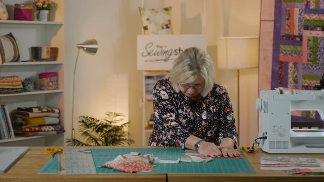 Beginners Easy No Match Jelly Roll Quilt Tutorial