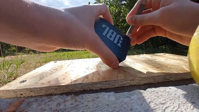 Как снять сетку с колонки JBL GO 2! смотреть онлайн