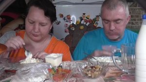 MUKBANG RUSSIA|Молочная продукция: творог,кефир,сметана и йогурт.Отвечаем на комментарии.