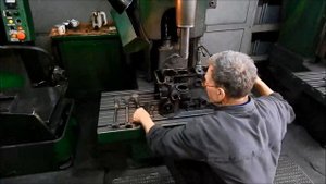 Таврия Пикап. Капремонт 2 часть. ДВС - мойка, расточка, шлифовка + новые запчасти.