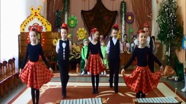 Сказка-мюзикл "Муха-Цокотуха" смотреть онлайн