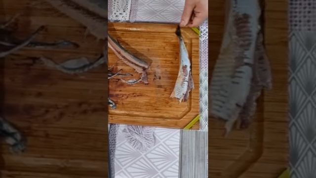 Как чистить сельдь.