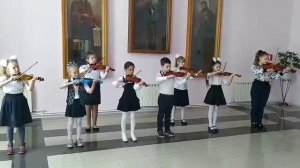 Г. Фрид Вальс, исп. ансамбль скрипачей младших классов