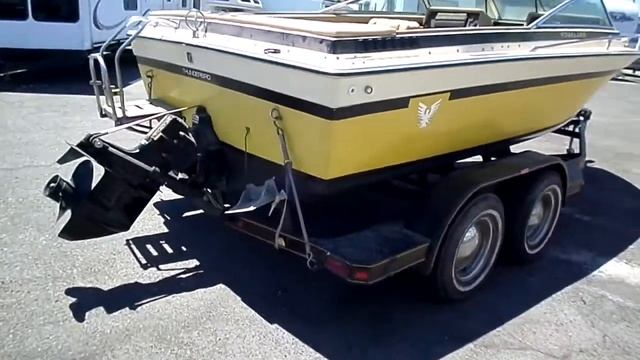 1981 Formula Thunderbird MCM-228 18ft Runabout Boat смотреть онлайн