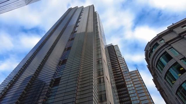 The Historic City of London ?? where old meets new - East side [4K WALK-THROUGH] смотреть онлайн