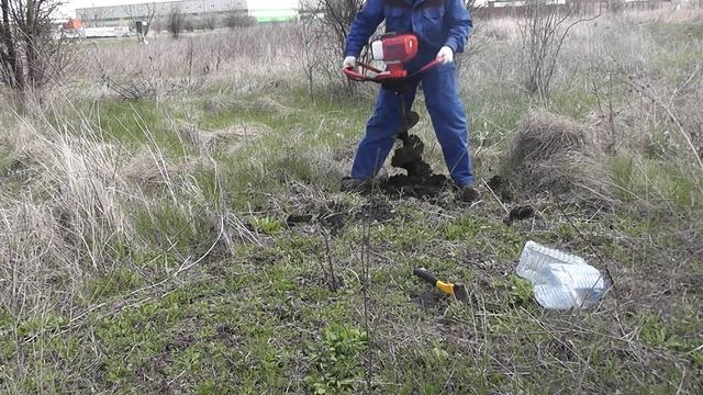 Бензобур ADA GroundDrill-5 (бурим твёрдую землю) смотреть онлайн
