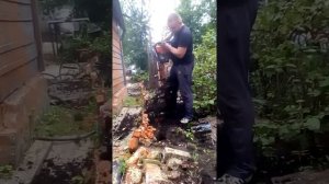 Бурение лунок под забор.