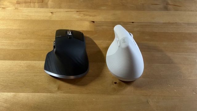 Logitech’s Latest Mac Accessories Review смотреть онлайн