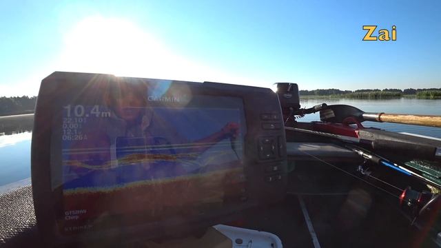 СОМ НА ЭХОЛОТЕ Garmin STRIKER 7sv. смотреть онлайн