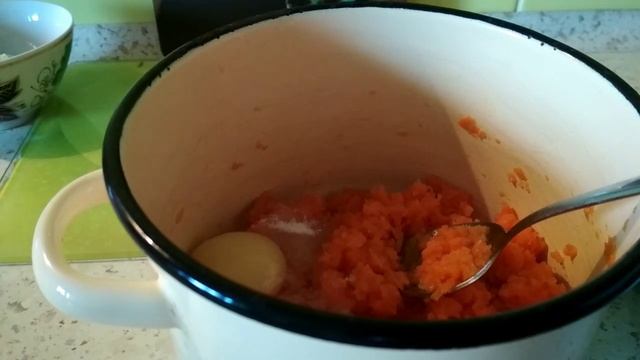 Творожники с морковью.