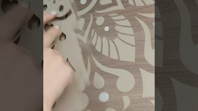 Как быстро можно преобразить кухню с помощью трафарета ! Новая кухня за 10 минут смотреть онлайн